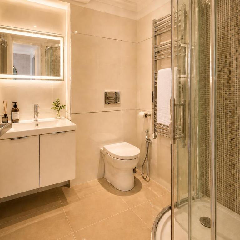 Modern Renovated Apt - Two-Bedroom Apartment - 3