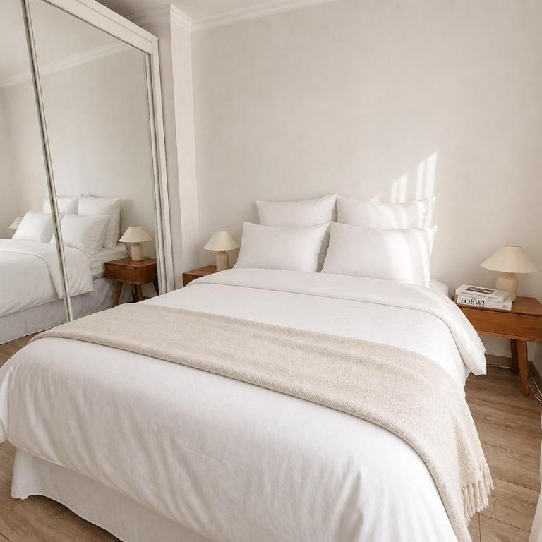 Modern Renovated Apt - Two-Bedroom Apartment - 13