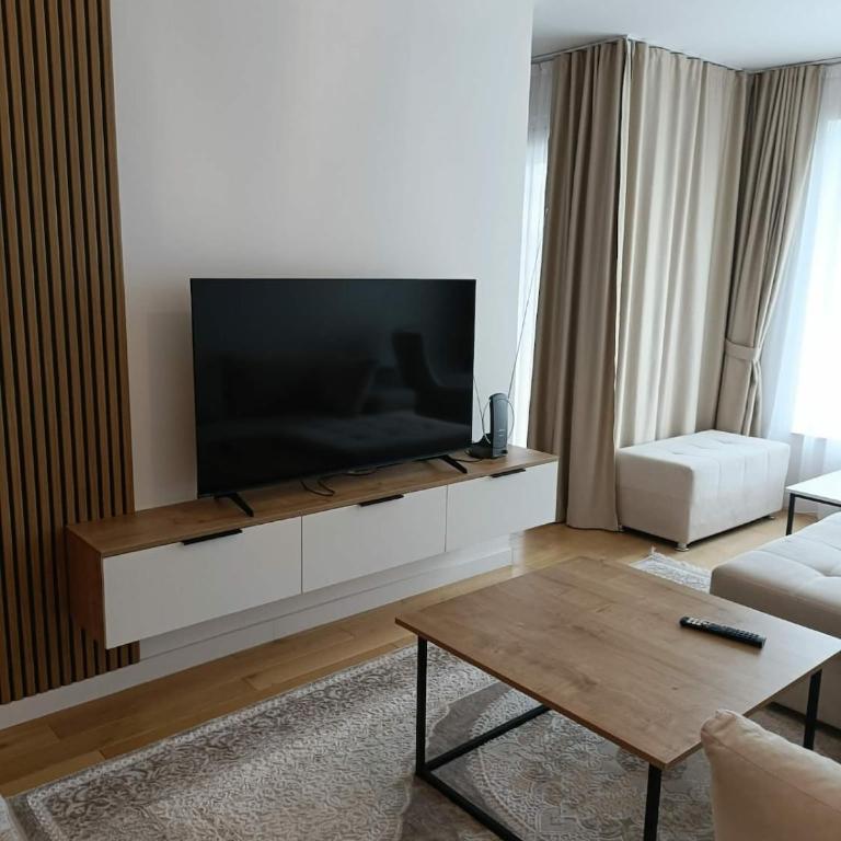 Modern Riverside Apartment - Apartman s 1 Spavaćom Sobom i Pogledom na Bazen - 7