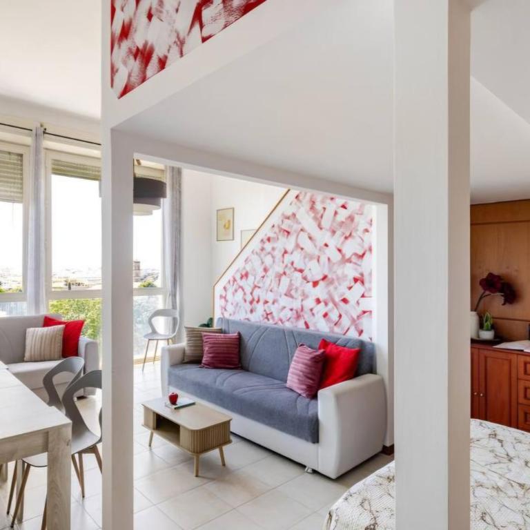 Appartamento BELLAVISTA Roma - due fermate di metro per Colosseo Fori Imperiali - Appartamento con 1 Camera da Letto - 5