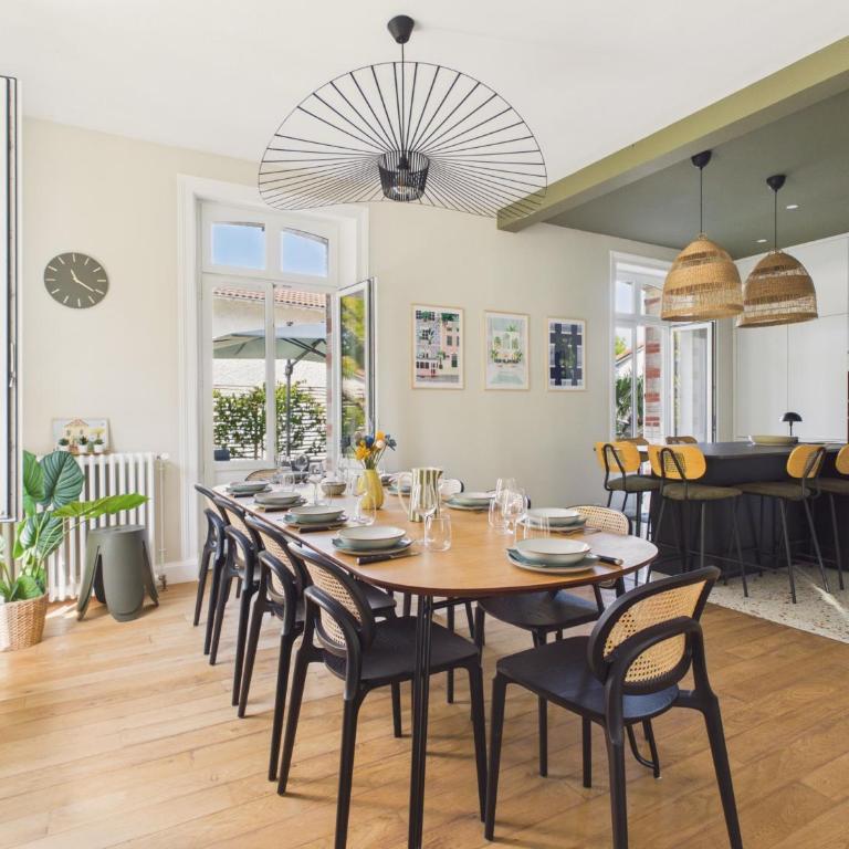 Superbe maison pour 9, jardin, tout a pied - Ferienhaus - 1