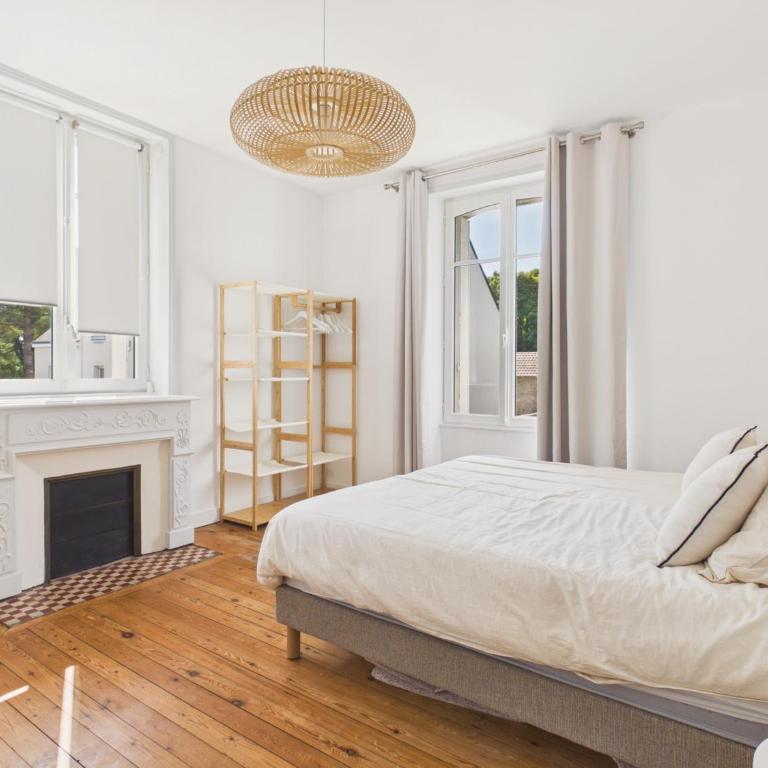 Superbe maison pour 9, jardin, tout a pied - Ferienhaus - 15