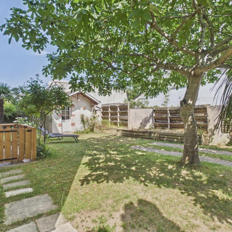 Superbe maison pour 9, jardin, tout a pied - Ferienhaus - 33