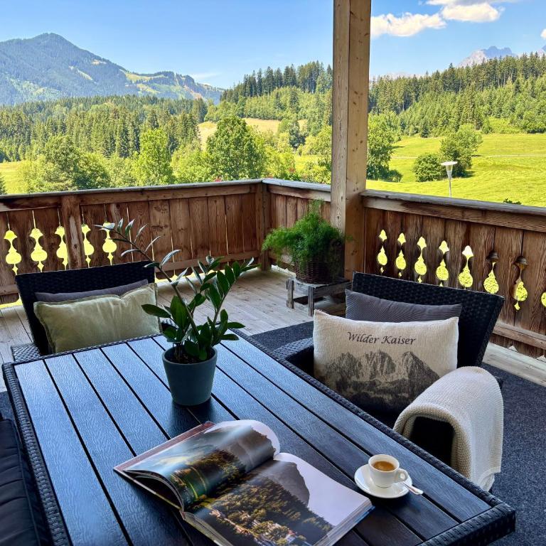 Landhaus Barbara - Two-Bedroom Apartment with Shower - 1