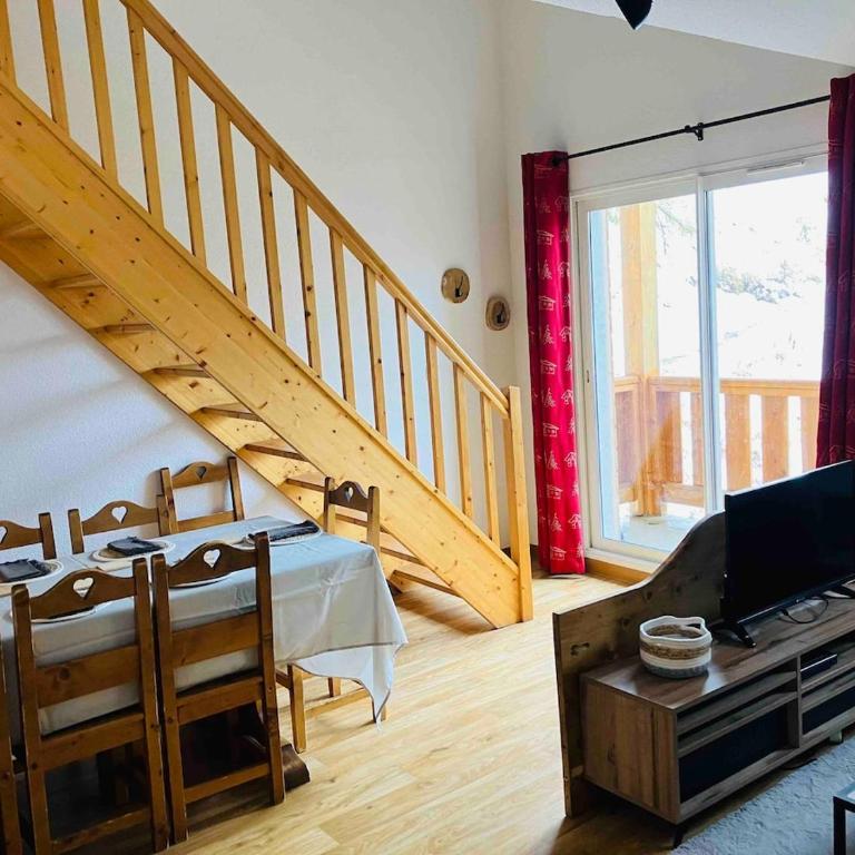 Spacieux appartement, plein centre avec Sauna - Appartement 4 Chambres - 43