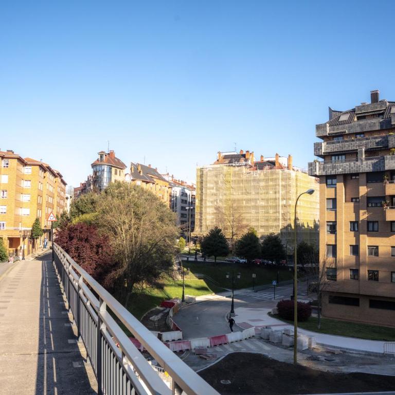 Estrenar! Con PINBALL 8 min ayto 2 habs 150 - Apartamento - 39