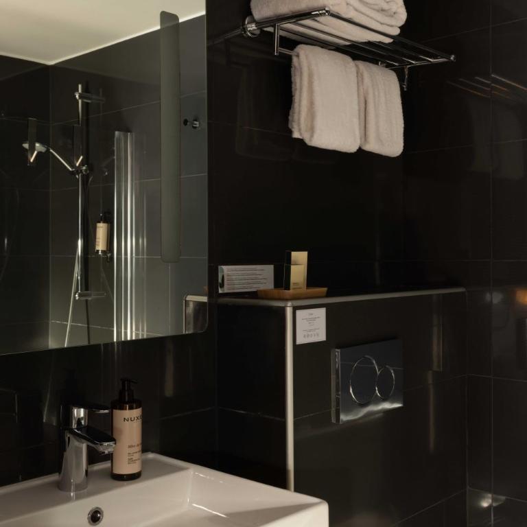 Hôtel Marais Hôme - Junior Suite con Accesso alla Sauna - 13