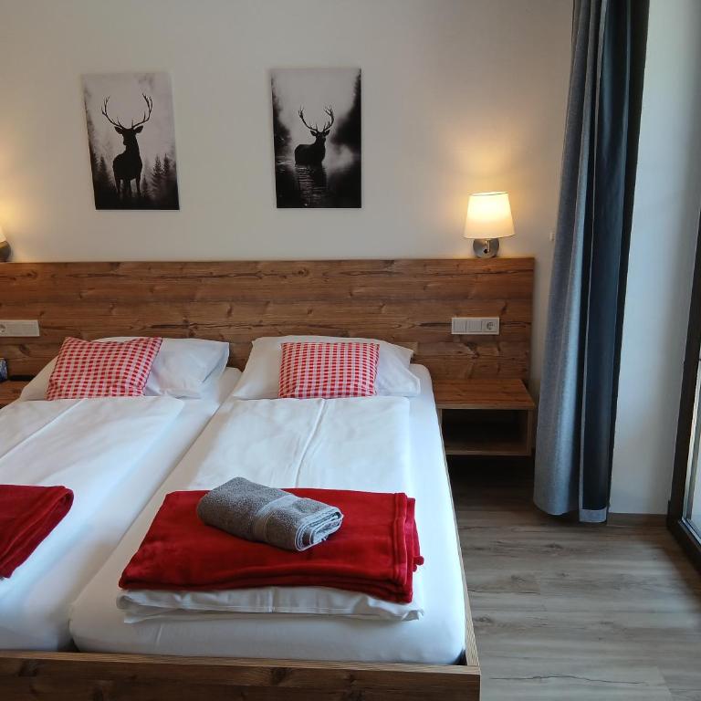 Haus Huber Zimmer und Apartments - Apartment mit 2 Schlafzimmern und Balkon - 6