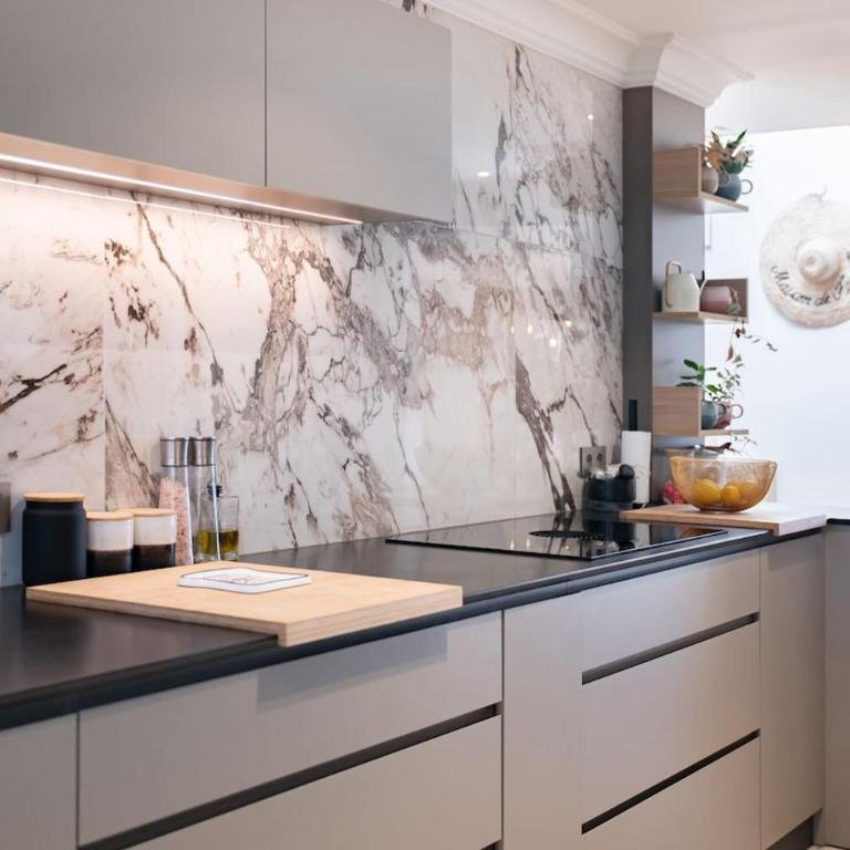 Apartment with rooftop - Appartamento con 2 Camere da Letto - 59