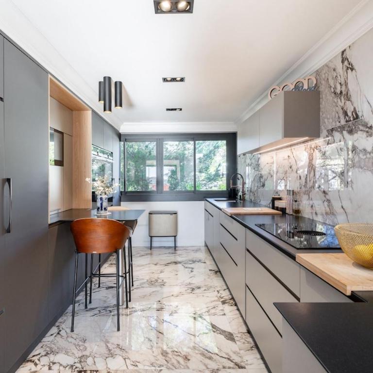 Apartment with rooftop - Appartamento con 2 Camere da Letto - 67