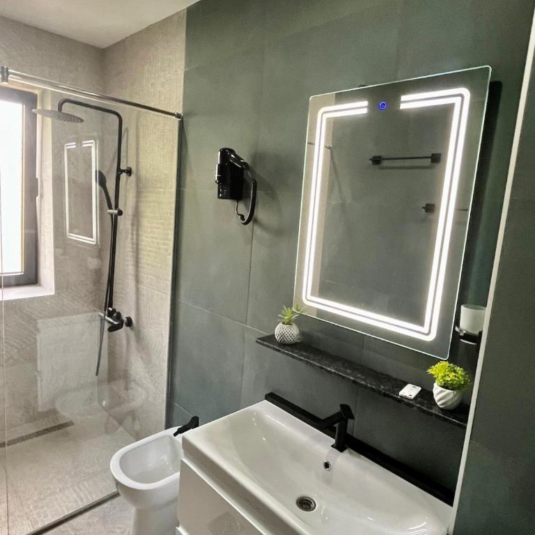 Lux apartment near the Hilton hotel - Apartman sa 2 Spavaće Sobe - 6