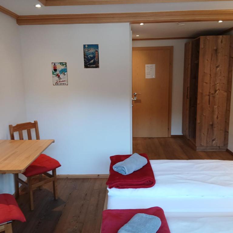 Haus Huber Zimmer und Apartments - Economy Doppelzimmer - 1