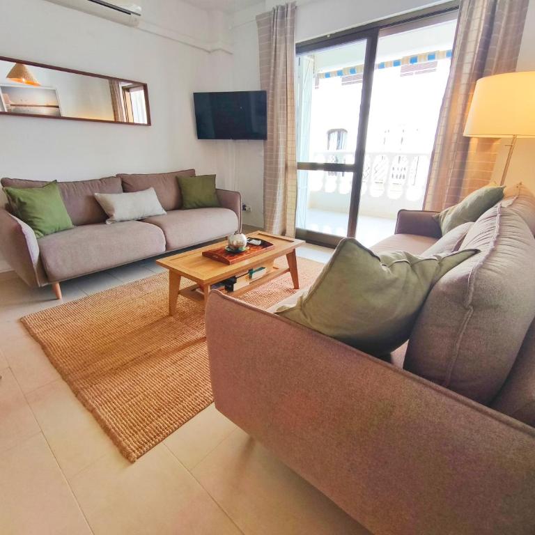 Carabeillo Seaview Apartment - Two-Bedroom Apartment - 4
