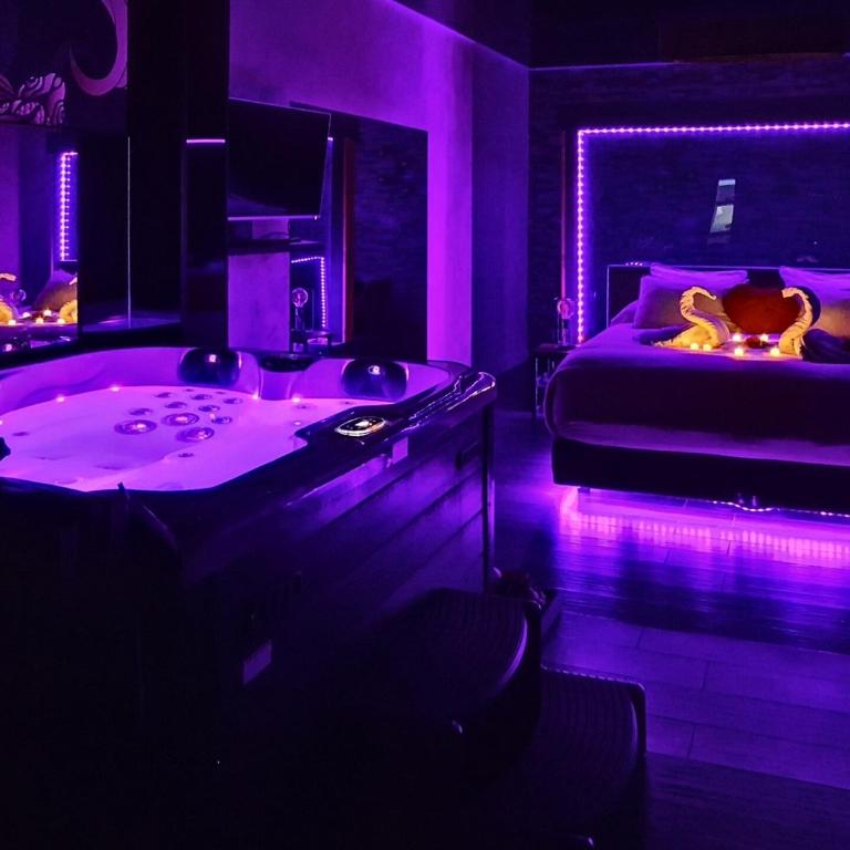 Suite avec Jacuzzi - Clim - Terrasse - Wi-Fi - Suite - 2