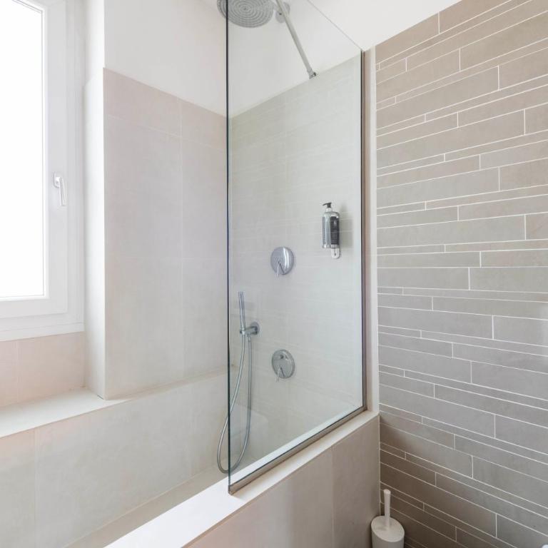 Milano Lush Contemporary Flat, wonderful home with 3 Bedrooms, 6 guests - Appartamento con 3 Camere da Letto - 48