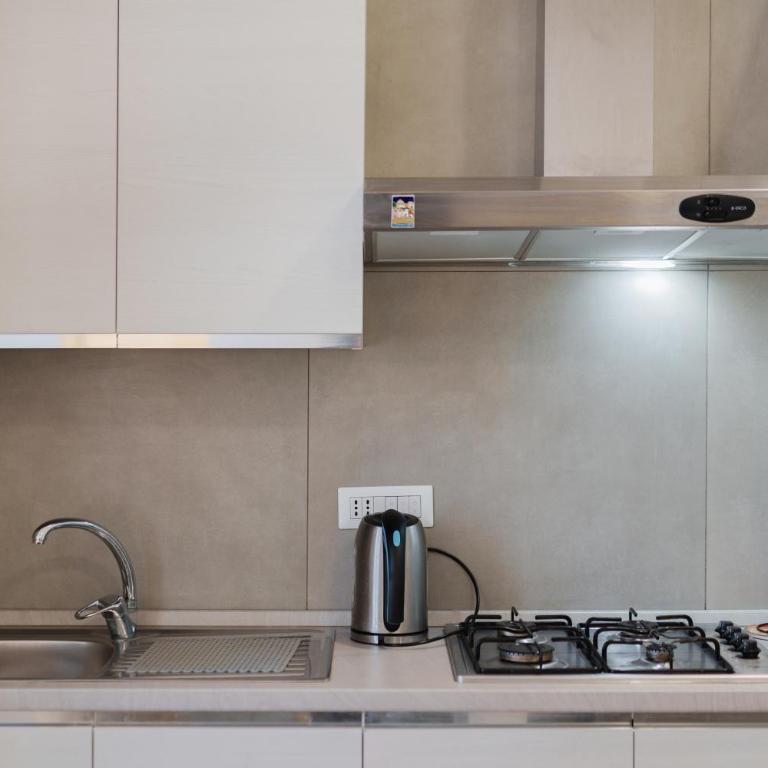 GARDEN HOUSE Apartments in Naples - Apartment with Garden View - 1
