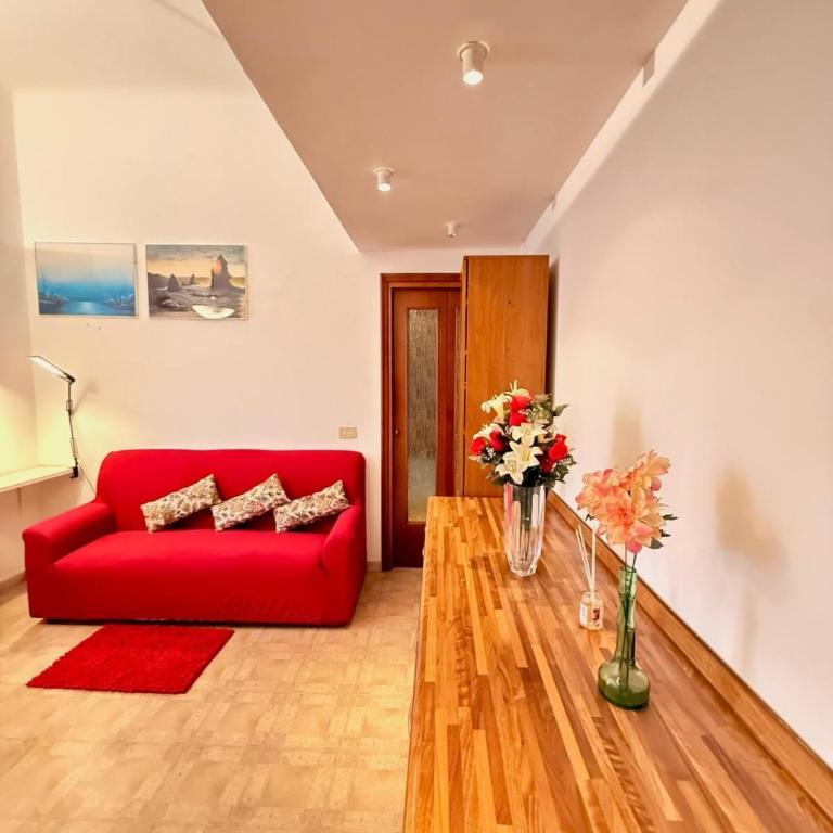 Classic Milan house 15 minutes from Duomo - One-Bedroom Apartment - 4