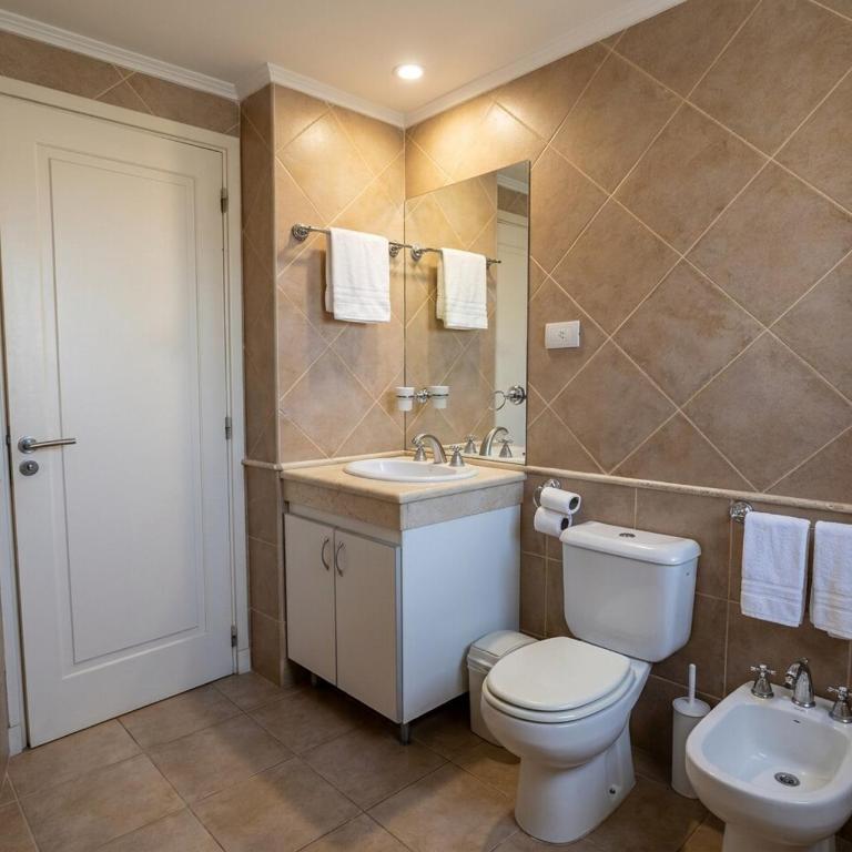 Torre Melos, 2do piso, centro, con cochera - Apartamento de 2 dormitorios - 6