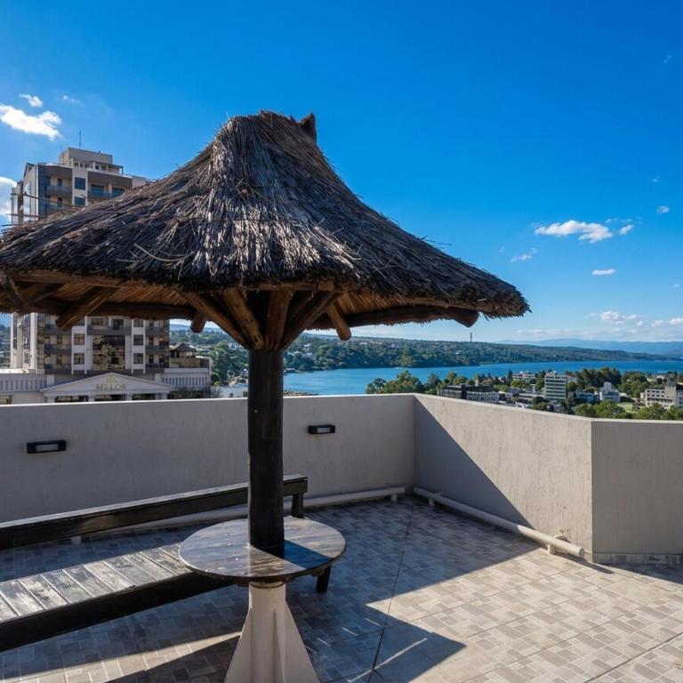 Torre Melos, 2do piso, centro, con cochera - Apartamento de 2 dormitorios - 11