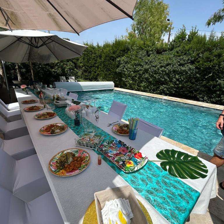 La Villa Eucalyptus, Swimming Pool & Riviera Garden - Villa - 9