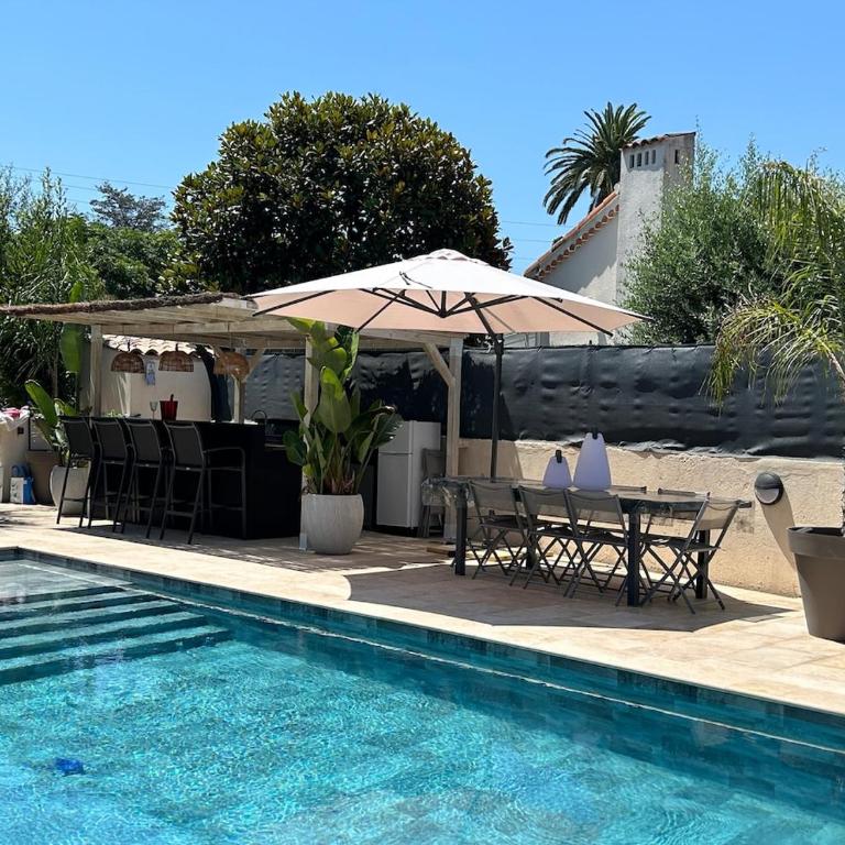 La Villa Eucalyptus, Swimming Pool & Riviera Garden - Villa - 20
