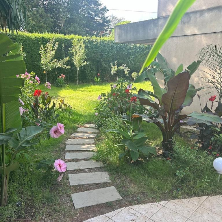 La Villa Eucalyptus, Swimming Pool & Riviera Garden - Villa - 28
