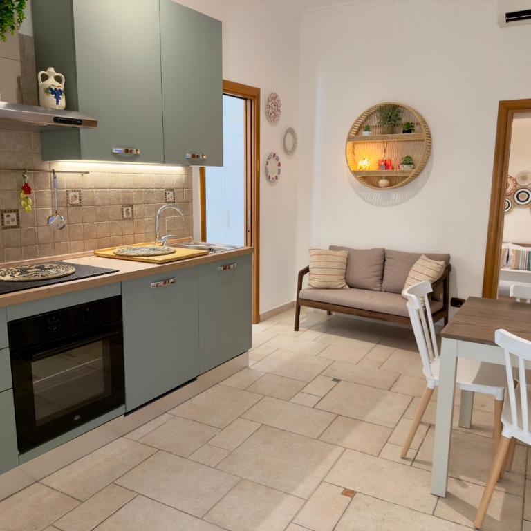 DeShome Apartment - Appartamento con 2 Camere da Letto - 10
