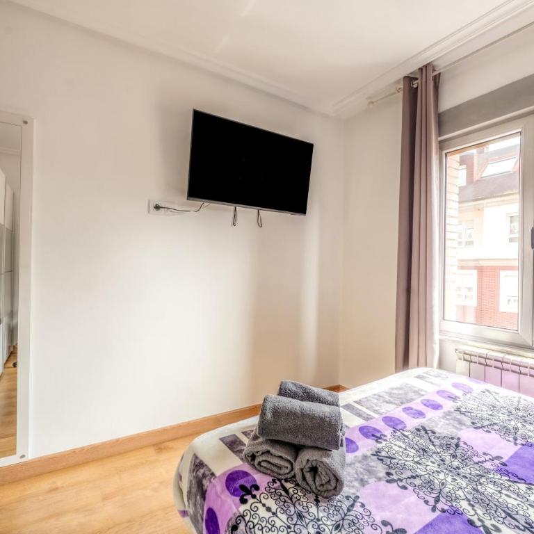Nuevo Cerca CENTRO , WIFI y Calefacción - Apartamento - 19