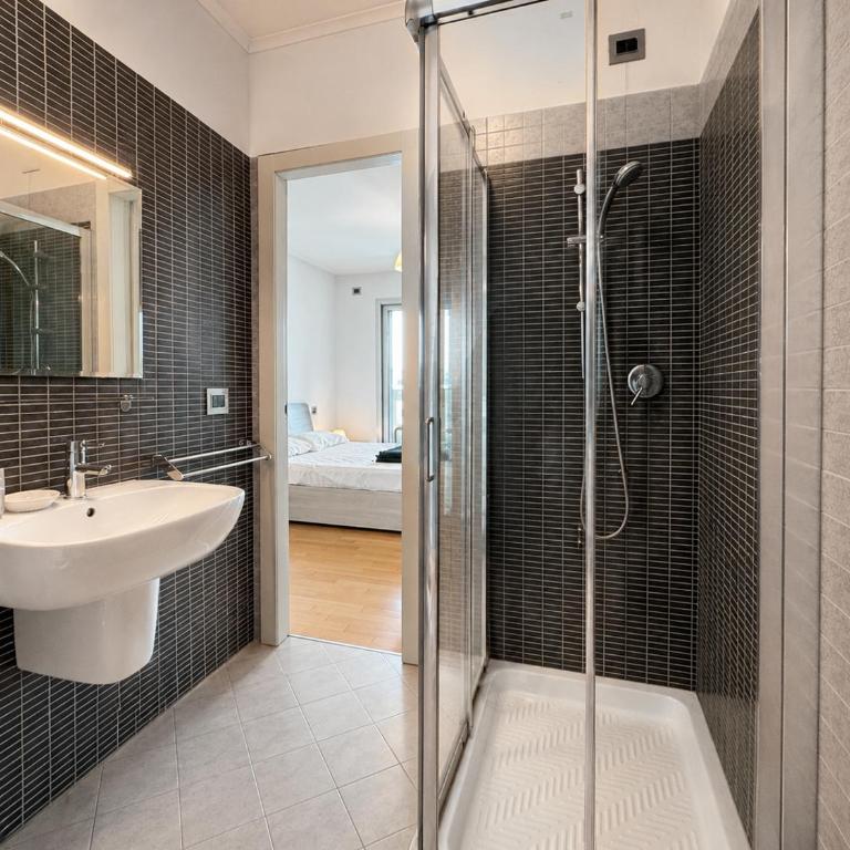 Torri Camuzzi Exclusive Luxury Apartment - 2 camere 2 bagni - Jacuzzi - Terrazza - Posto auto privato - Appartamento con 2 Camere da Letto - 21