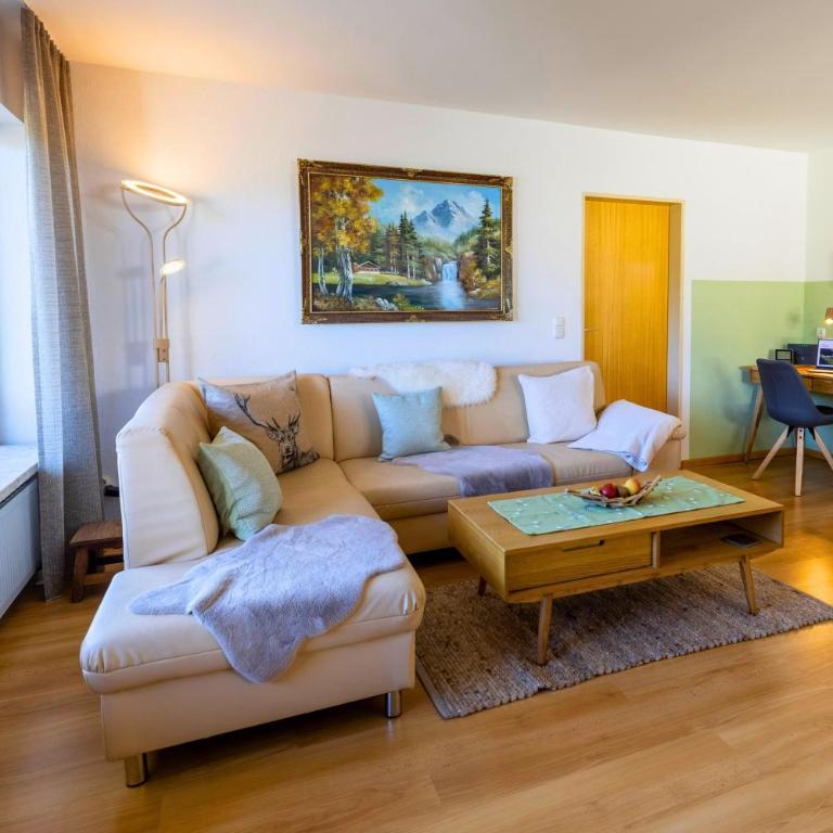 FeWo Armonie im Allgäu - Tischfußball & Dart, großer Südbalkon, gratis Erlebnisse mit Königscard - Apartment - 10
