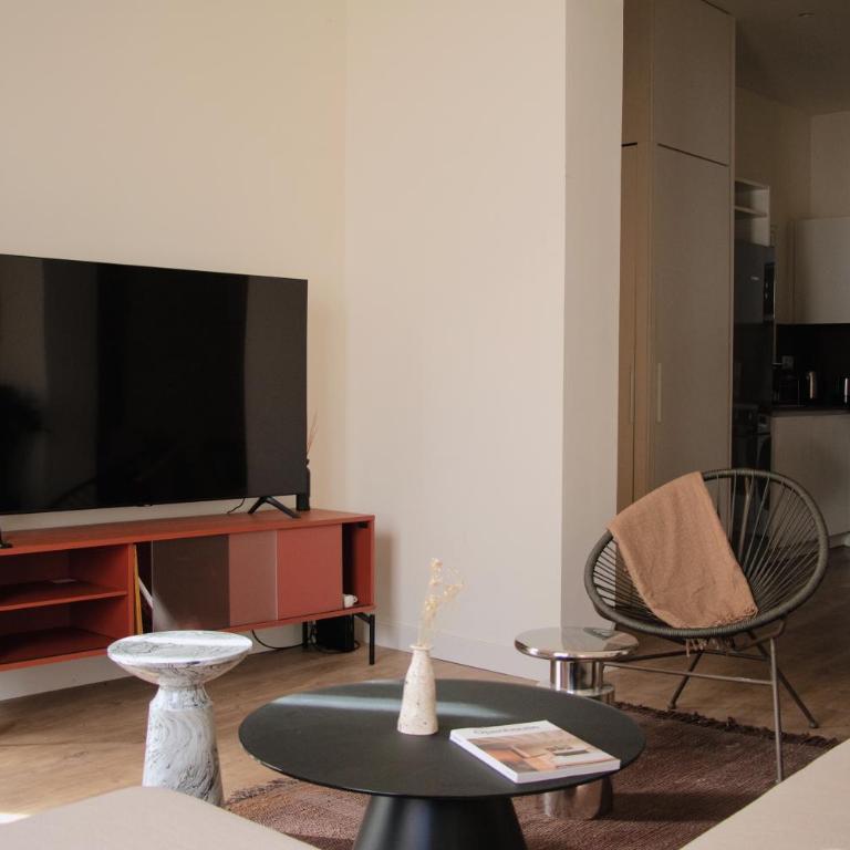 Design Apartments & Studios Ciudad Vella - Apartamento Deluxe de 2 dormitorios - 3