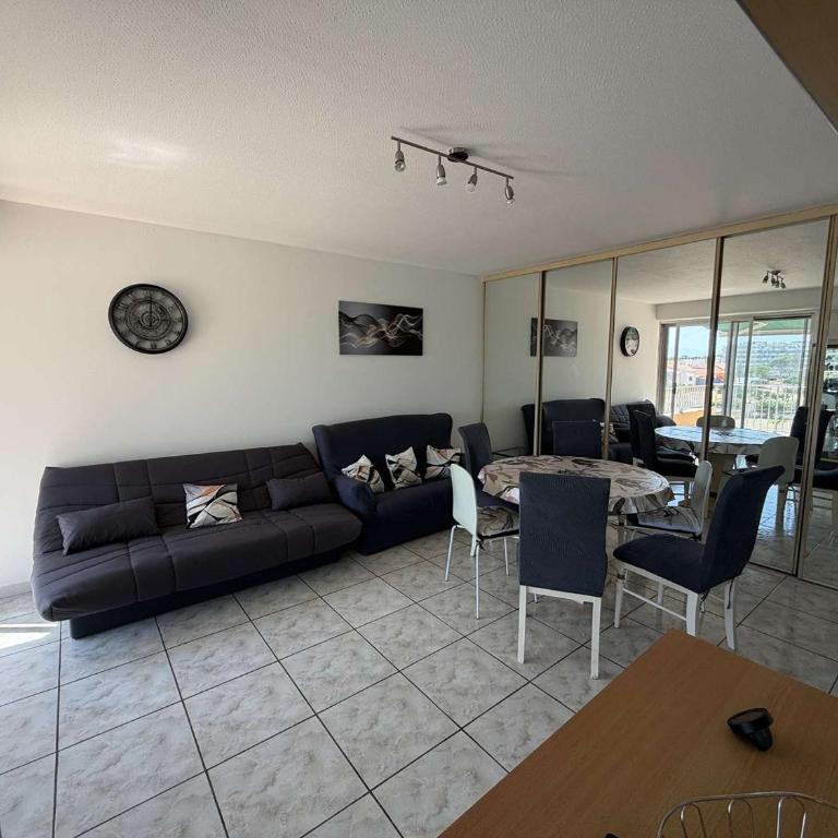 Appartement T3, 6 pers, BBQ, terrasse, parking, plage à prox. - FR-1-81-397 - Appartement (6 Adultes) - 13