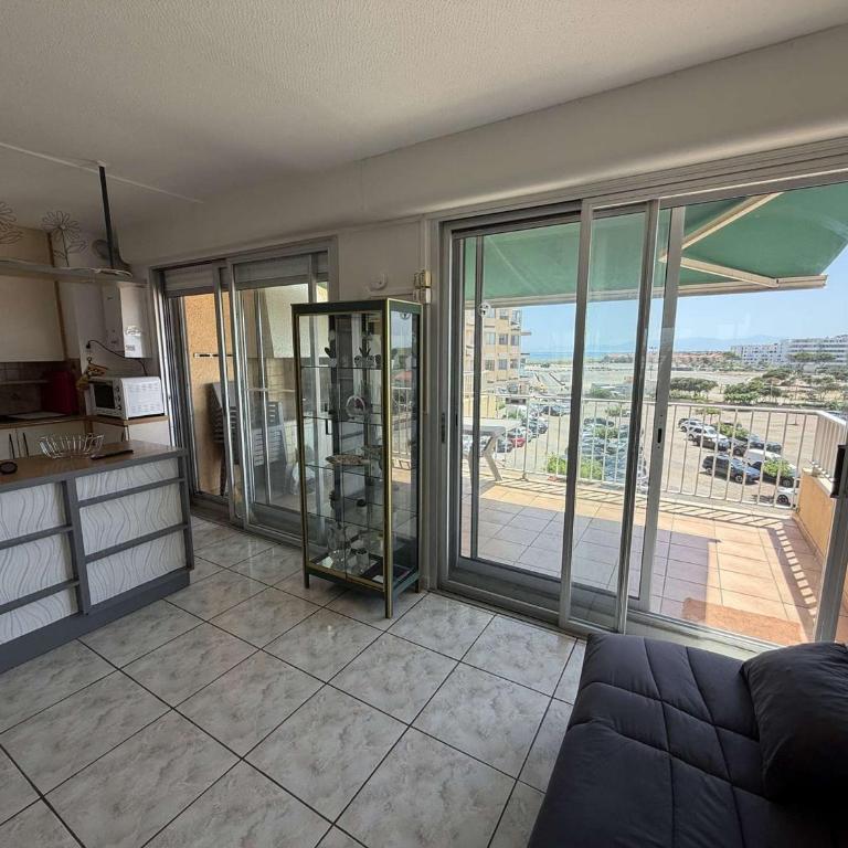 Appartement T3, 6 pers, BBQ, terrasse, parking, plage à prox. - FR-1-81-397 - Appartement (6 Adultes) - 15