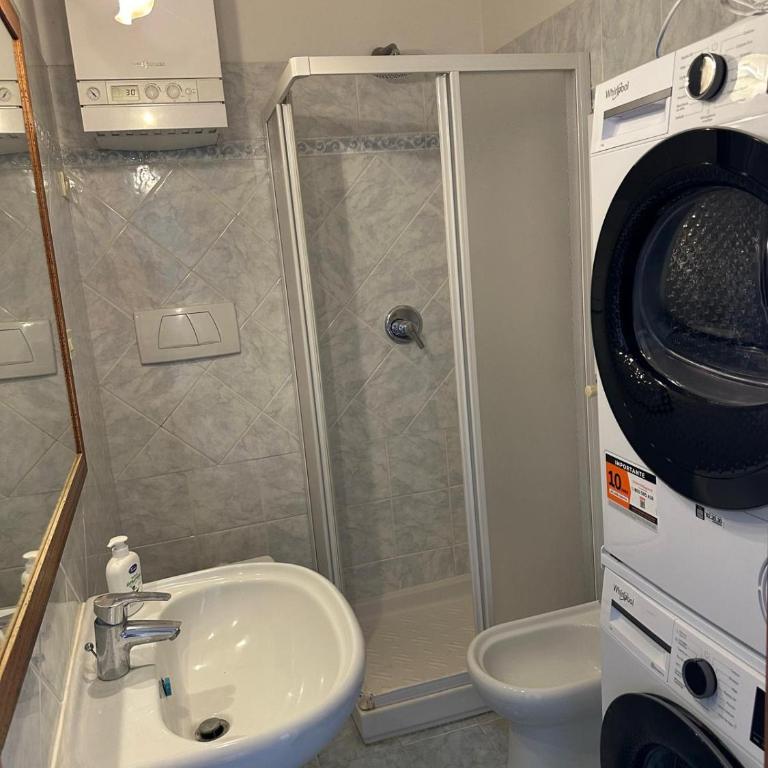 Casa FERRIGNO - Appartamento con 2 Camere da Letto - 5