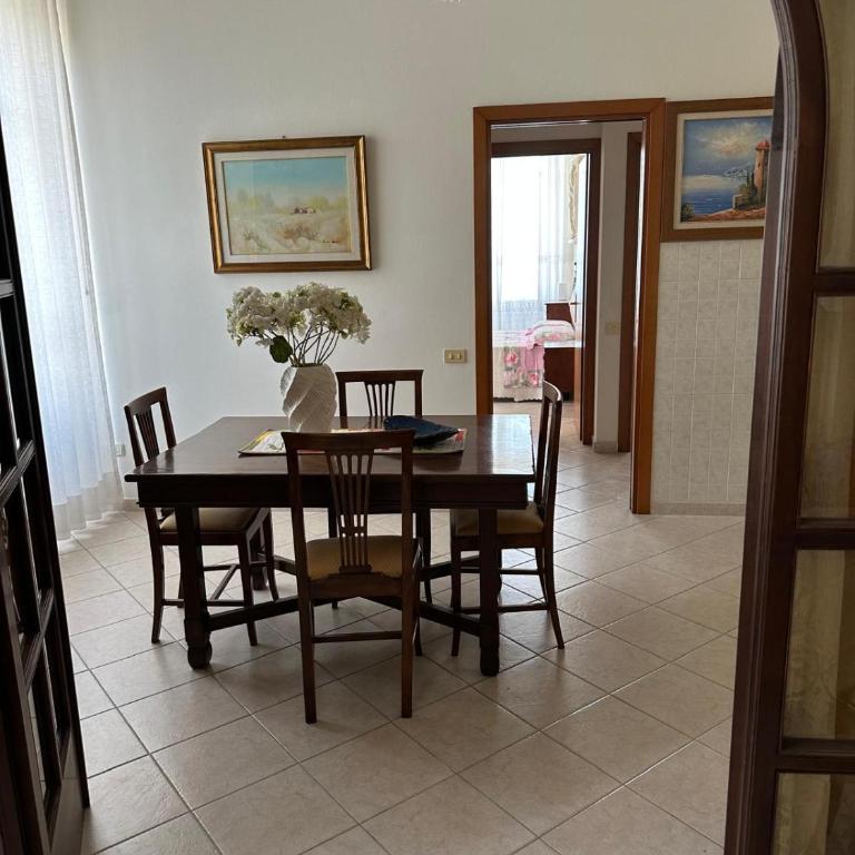 Casa FERRIGNO - Appartamento con 2 Camere da Letto - 8