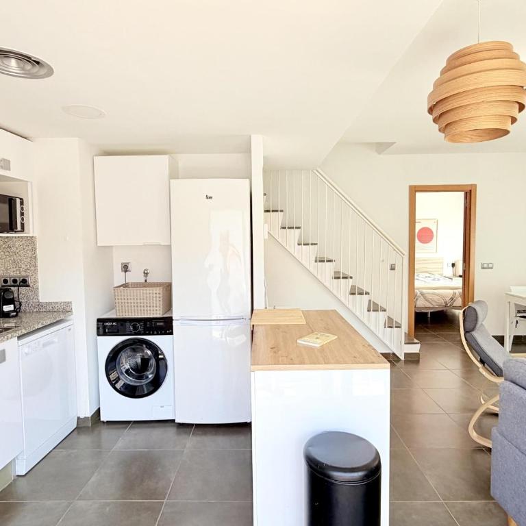 Roca Maura by Costabravaway AC /Sea view - Apartment - 53