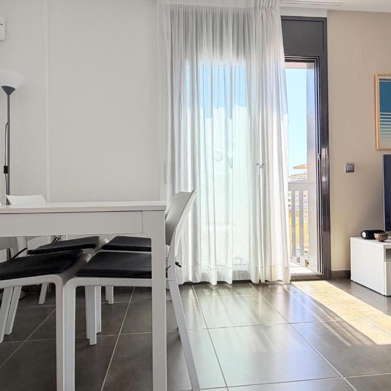 Roca Maura by Costabravaway AC /Sea view - Apartment - 69