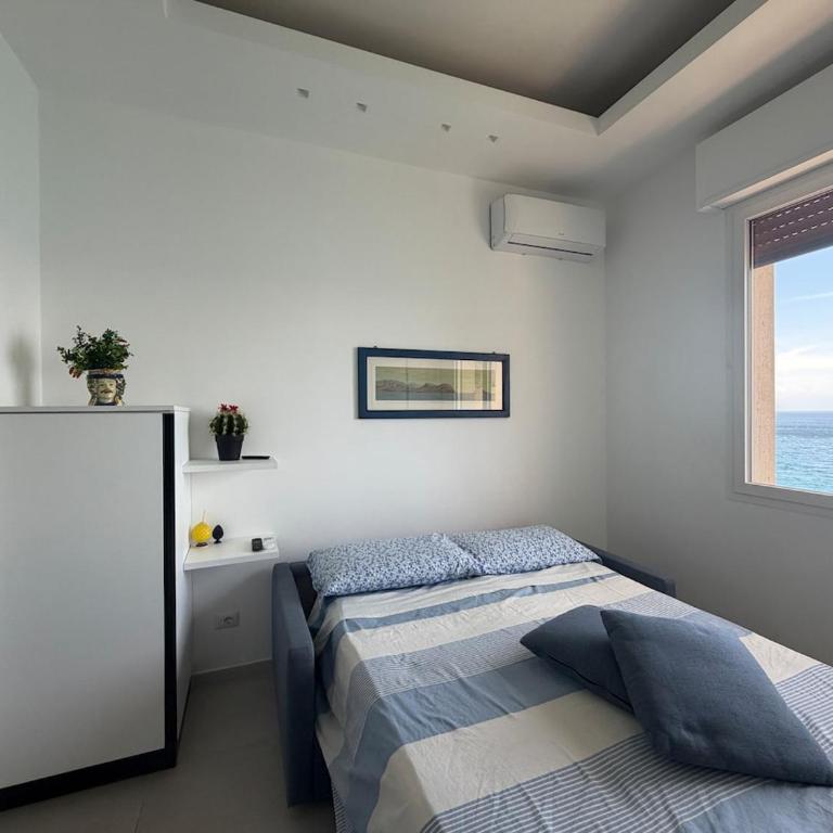 Spinone Sea view studio a few steps from the beach - Appartamento con 1 Camera da Letto - 4