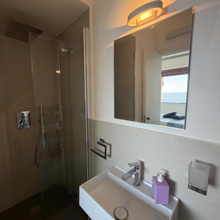 Spinone Sea view studio a few steps from the beach - Appartamento con 1 Camera da Letto - 7