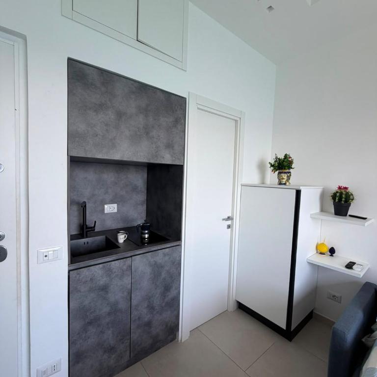 Spinone Sea view studio a few steps from the beach - Appartamento con 1 Camera da Letto - 9