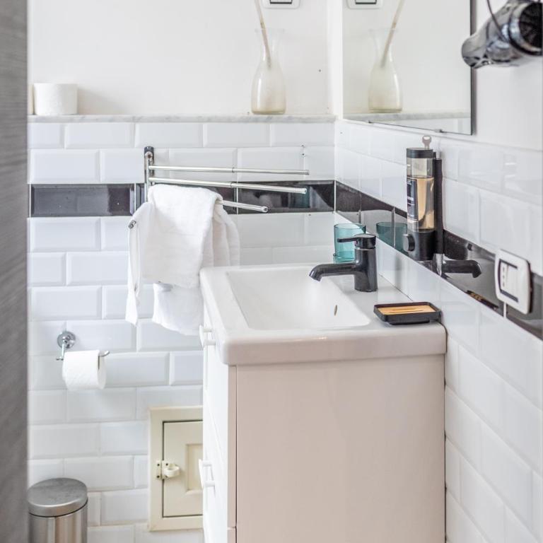 Braccia-House - One-Bedroom Apartment - 13