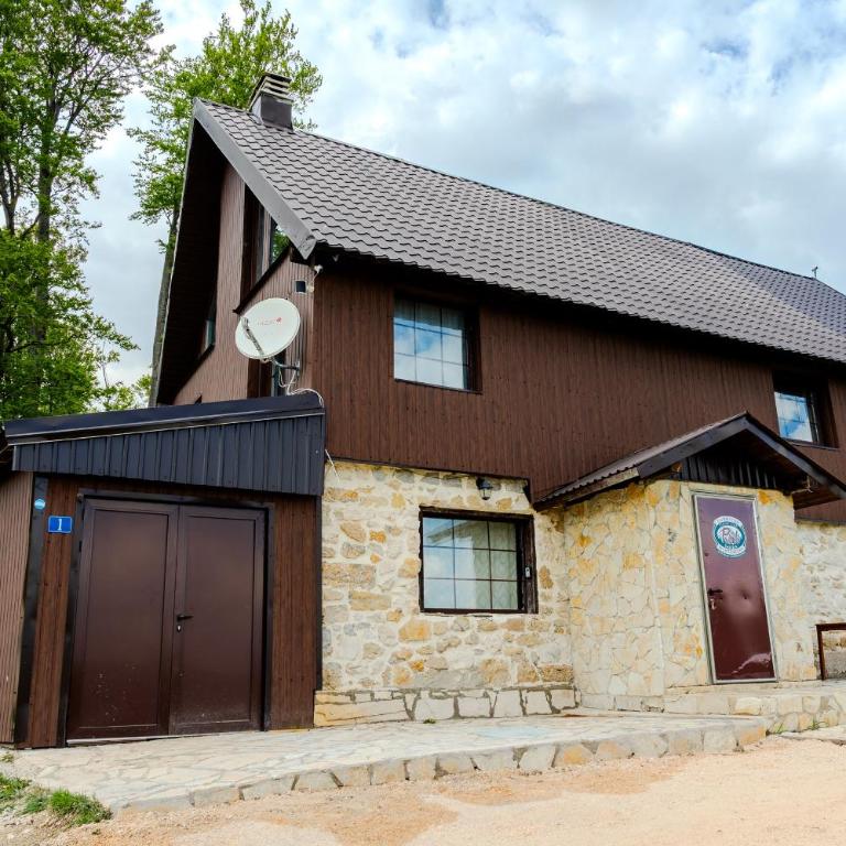 GUEST HOUSE PRIVAL.CLUB - Koliba - 11