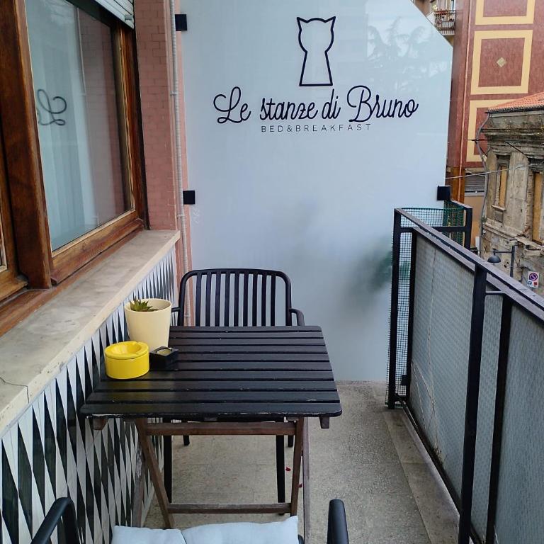 Le stanze di Bruno - Camera Matrimoniale con Bagno Privato Esterno - 5