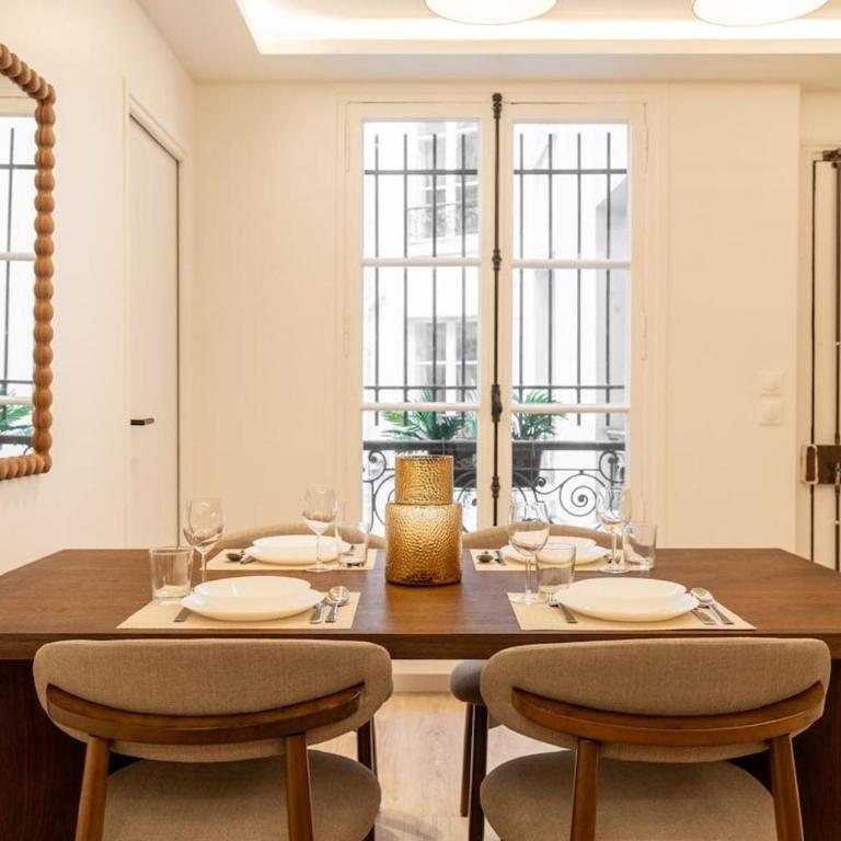 Splendid 2-bedro - Two-Bedroom Apartment - 27