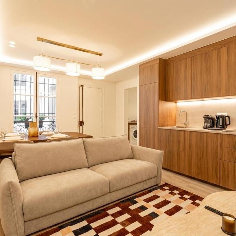 Splendid 2-bedro - Two-Bedroom Apartment - 29