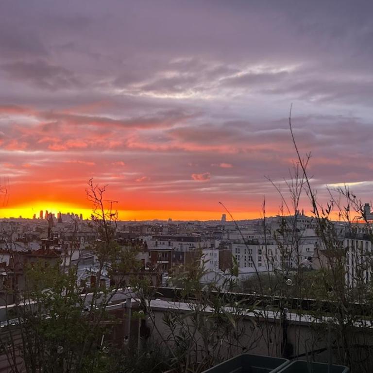 Aerial view of Paris - Apartamento de 3 dormitorios - 23