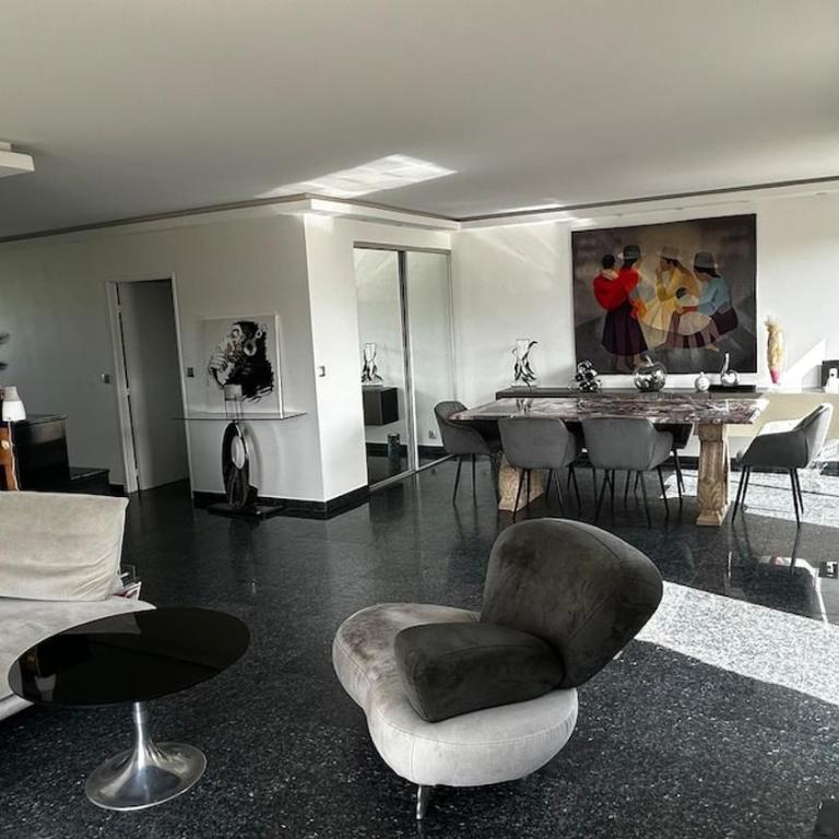 Aerial view of Paris - Apartamento de 3 dormitorios - 32