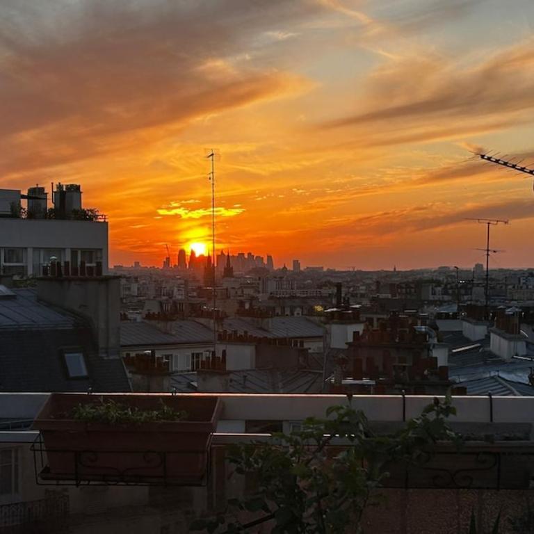 Aerial view of Paris - Apartamento de 3 dormitorios - 35