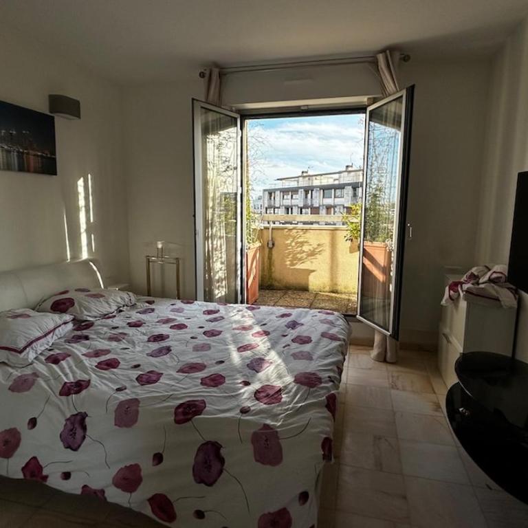 Aerial view of Paris - Apartamento de 3 dormitorios - 44