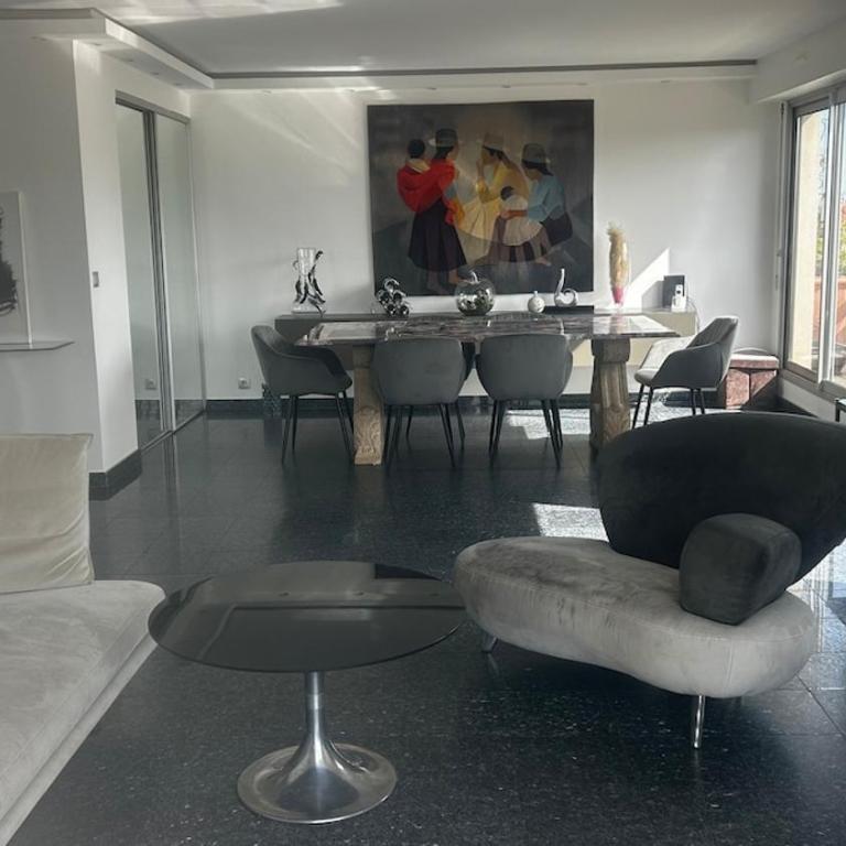 Aerial view of Paris - Apartamento de 3 dormitorios - 47